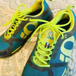 Pear Izumi Peak 2 Trail Running Shoes